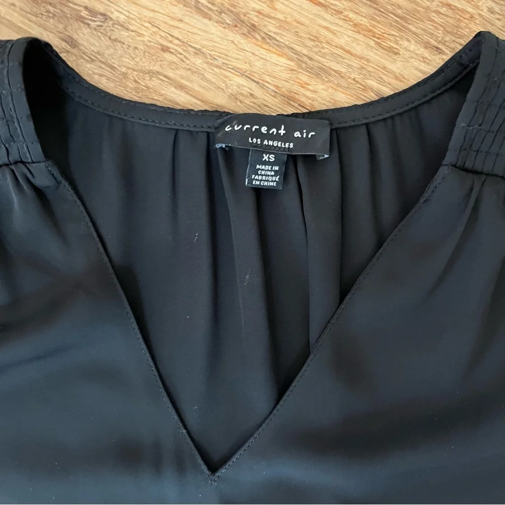 Current Air Anthropologie Black Pleated Sleeve Top XS - Picture 2 of 7